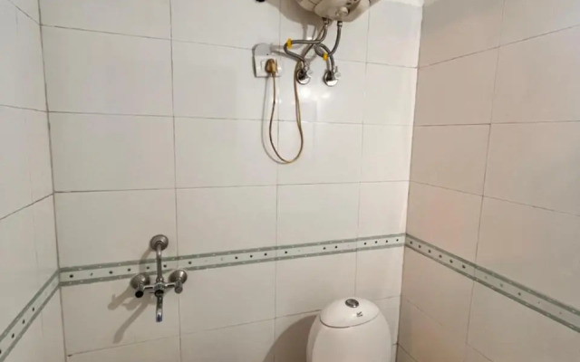 OYO Rooms 786 Old Gurgaon
