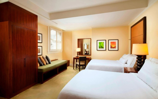 Moana Surfrider, A Westin Resort & Spa, Waikiki Beach