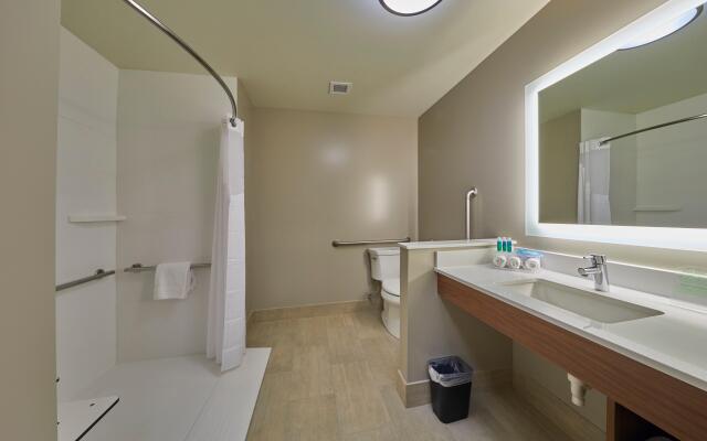 Holiday Inn Express & Suites Hermiston Downtown by IHG