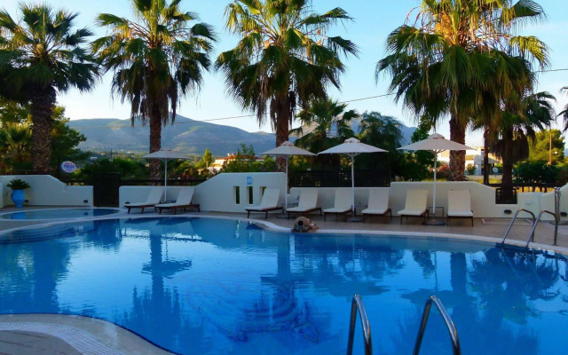 Sun Rise Hotel Studios & Apartments