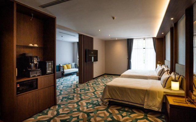 Christee Suites Hotel – Guest Rooms – Malacca