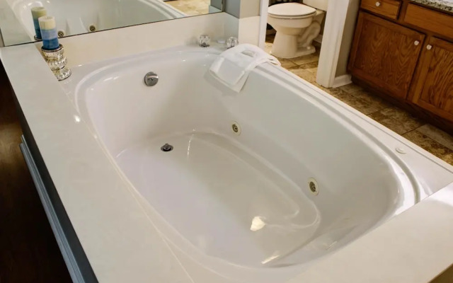 Whispering Pines 322