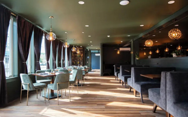 The Pathmaker Hotel
