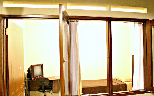 De Orange Pasteur Guest House by HouseinBandung