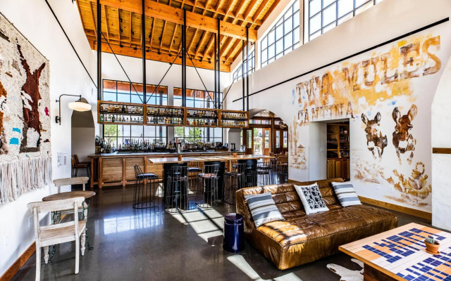 Texican Court, by Valencia Hotel Collection