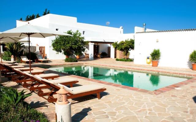 Casa Rural Cas Ferrer
