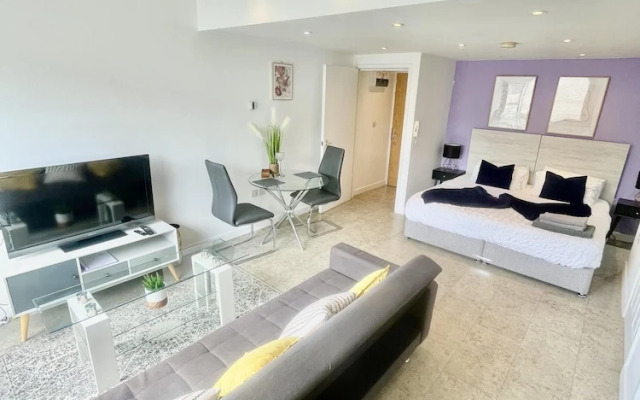 Stunning Studio Apartment in Cambridge