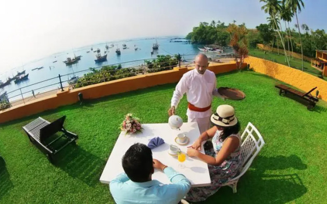 Bay Beach Hotel