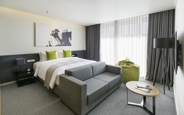 Zazz Urban Ho Chi Minh Hotel – Guest Rooms – Ho Chi Minh City