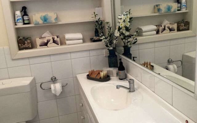 Applecross Village Apartment