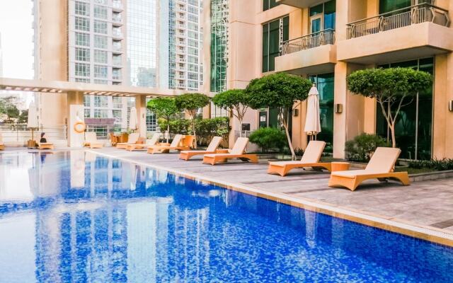 Nasma Luxury Stays- BLVD Central Podium