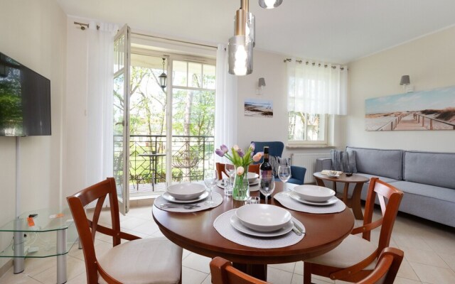 Patio Mare B8 Apartment by Renters