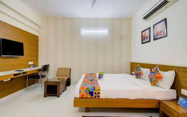 Hill View Guest House, GachiBowli