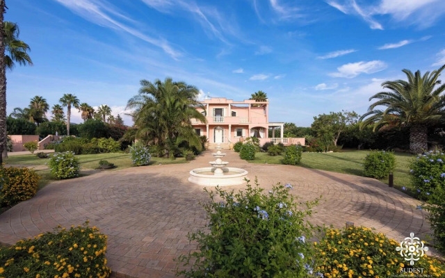 Villa Festosa - Luxury Retreat