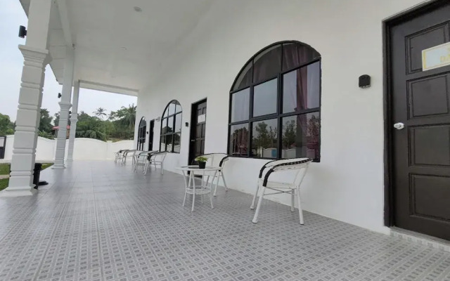 Grand Aeden Villa