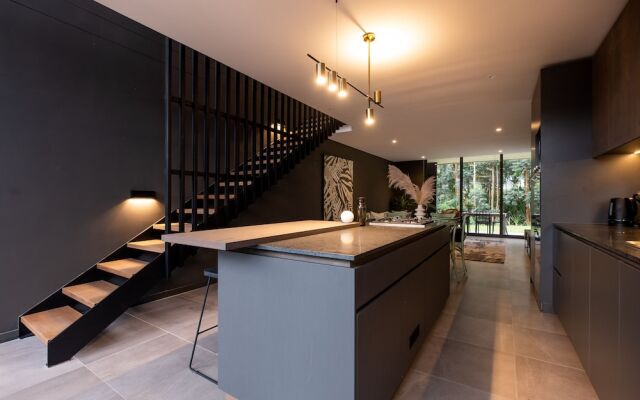 The Woods Luxury Homes - Elaleni Estate