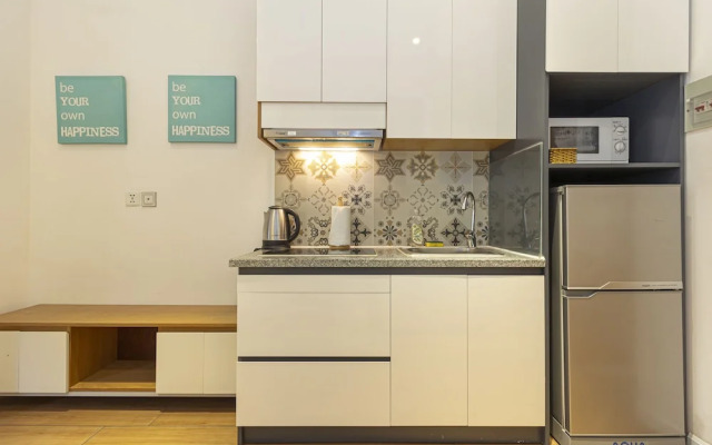City House Apartment - Sunshine Residence