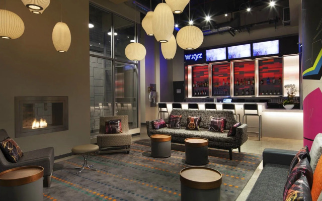 Aloft Long Island City - Manhattan View
