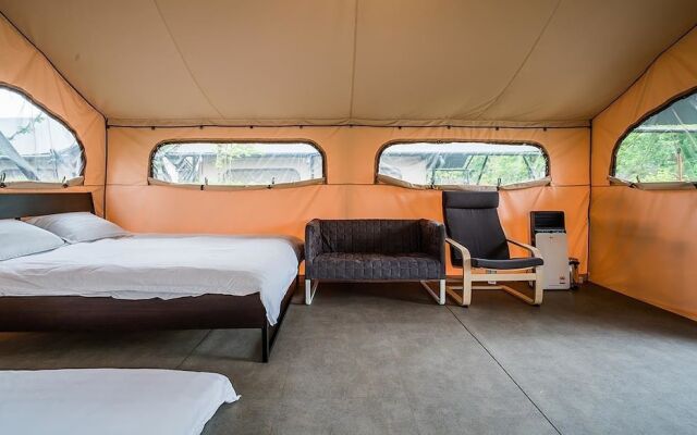 Caravan Bay Camping - Caravan Park