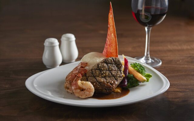 Four Points by Sheraton Toronto Airport