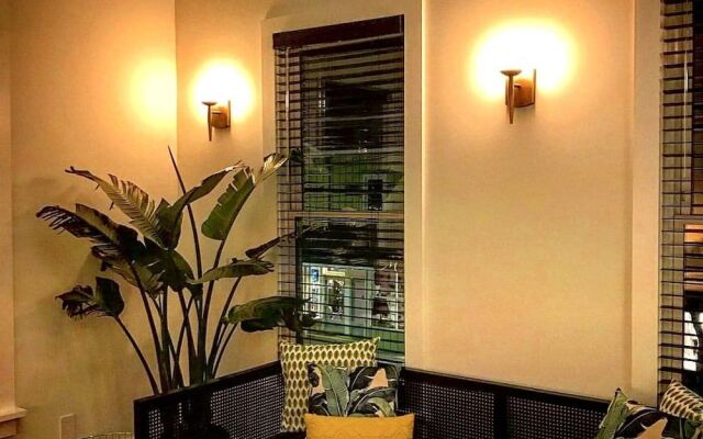 American Beech Hotel