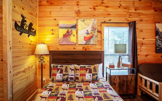 Bigfoot Lodge Room Four