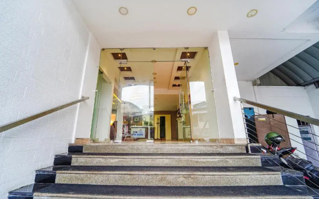 The South Gate Business Hotel