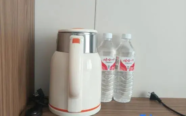 Lanting Zhixuan Business Hotel