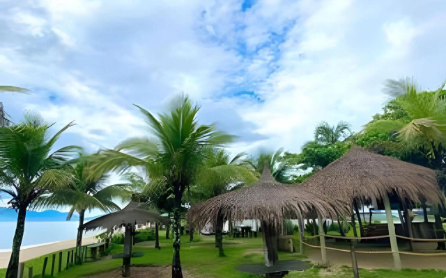 Casa em Condomínio Frente a Praia Caraguatatuba