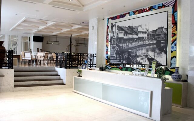 MaxOne Signature Glodok Jakarta