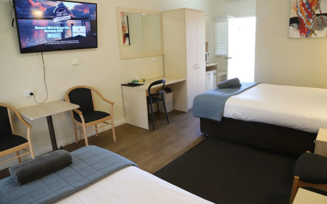 Sleepy Hill Motor Inn