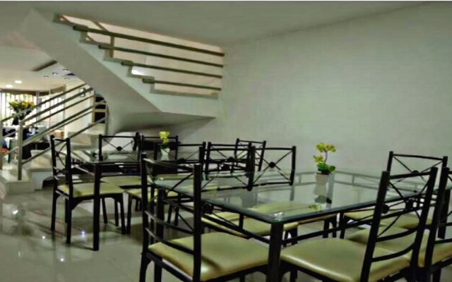 Harrington 63 hotel