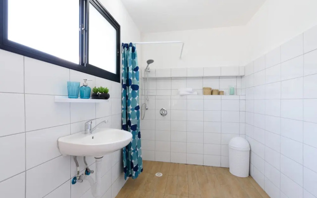 Beach View Apartments And Studio