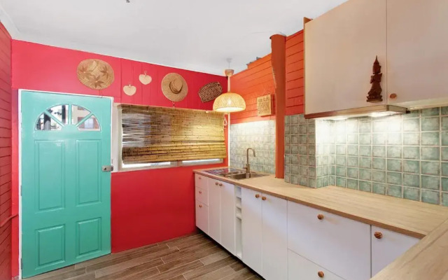 Manly Waves Studios & Apartments