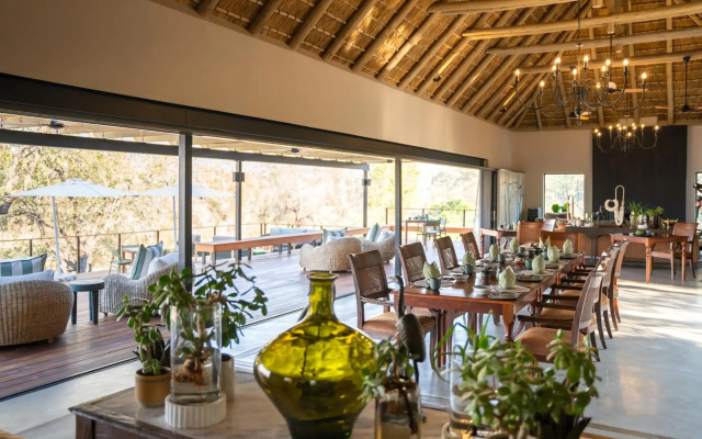 Simbambili Game Lodge
