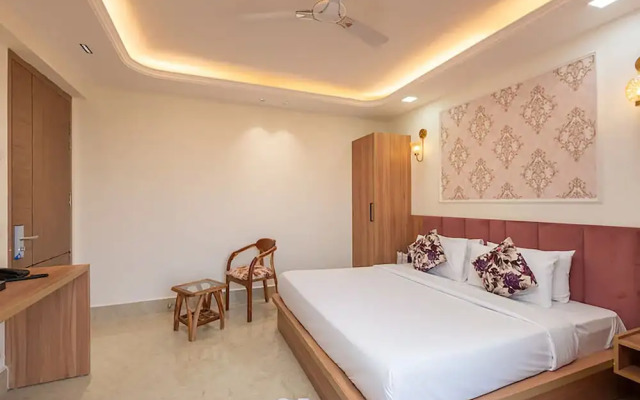 Qotel Signature - Golf Course Road