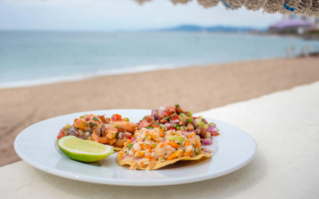 Plaza Pelicanos Grand Beach Resort - All Inclusive