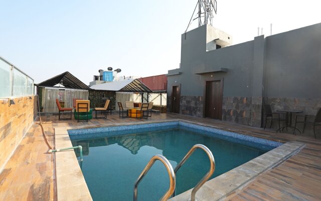 OYO 11517 Hotel Eleven 43