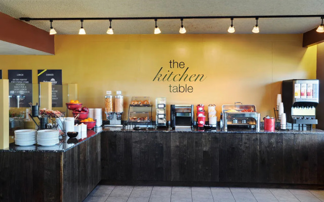 Travelway Inn Sudbury