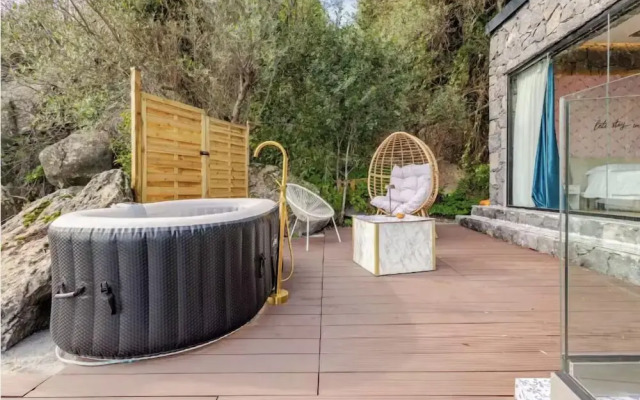 Dolce Lava - Natural Luxury Experience