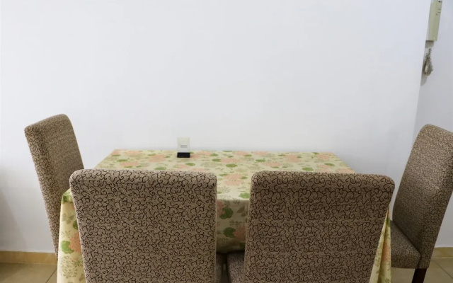 Spacious And Elegant 3Br At Grand Palace Kemayoran Apartment