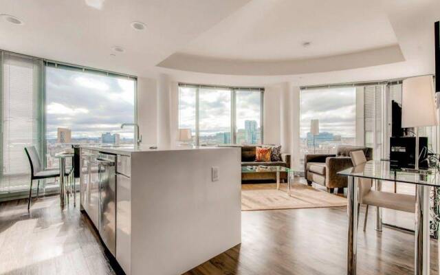 GSA Luxury Apartments at One Broadway