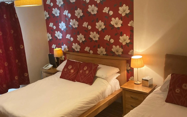 Boars Head Hotel