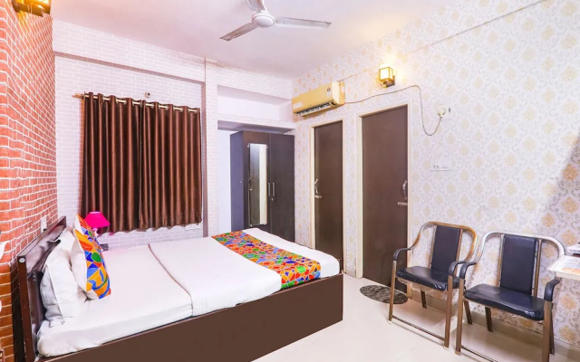 FabHotel The Hudco Grand