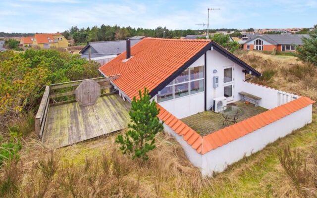 "Teodosij" - 800m from the sea in NW Jutland