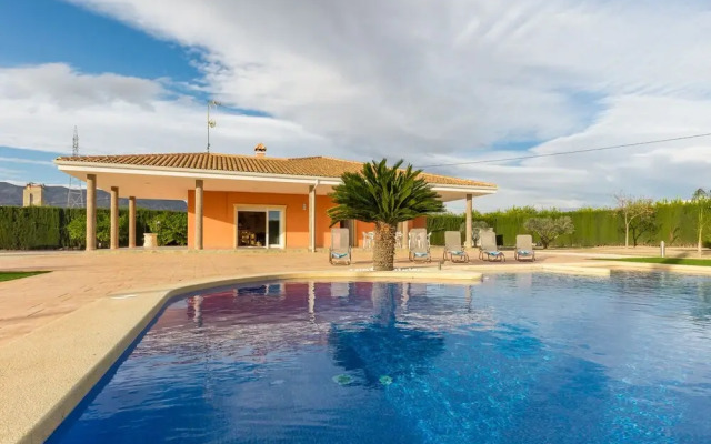 Fidalsa Villa Dom Perignon