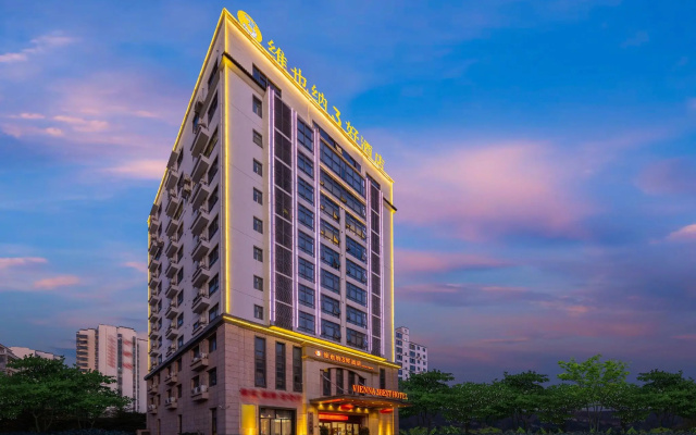 Vienna 3 Best Hotel Haikou Chengmai Laocheng — 3-star hotel in Rongshan