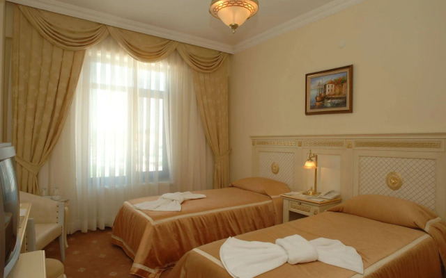 Hotel Gure Saruhan Thermal