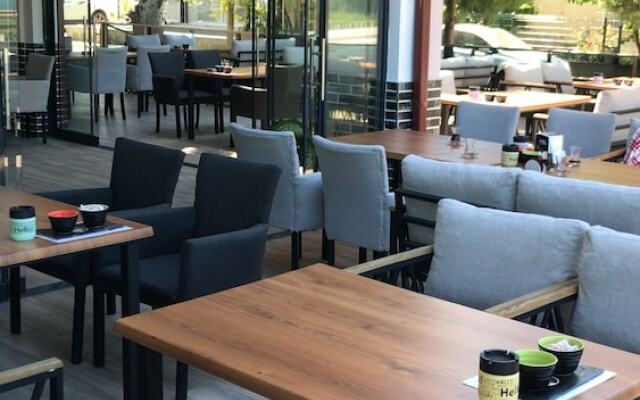 Antigonia Butik Otel