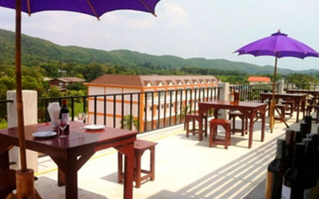 Fabb Hotel Chao Lao Beach